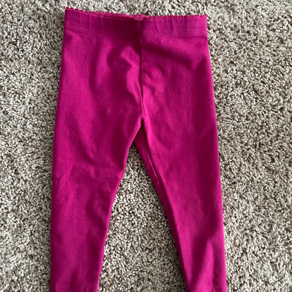 Tea Collection leggings in pink - runs small